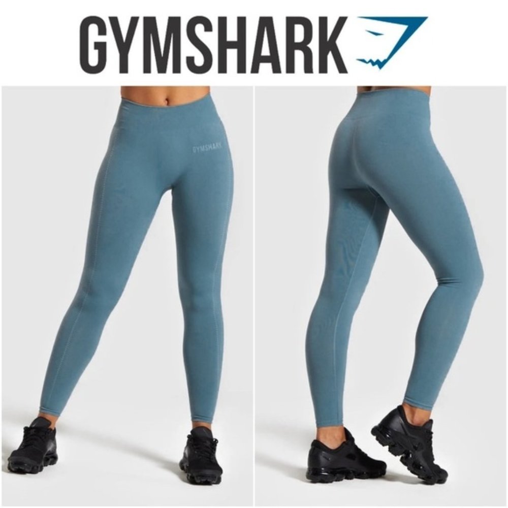 NWOT Gymshark Breeze Lightweight Seamless Leggings in Blue Stone - Size XS!